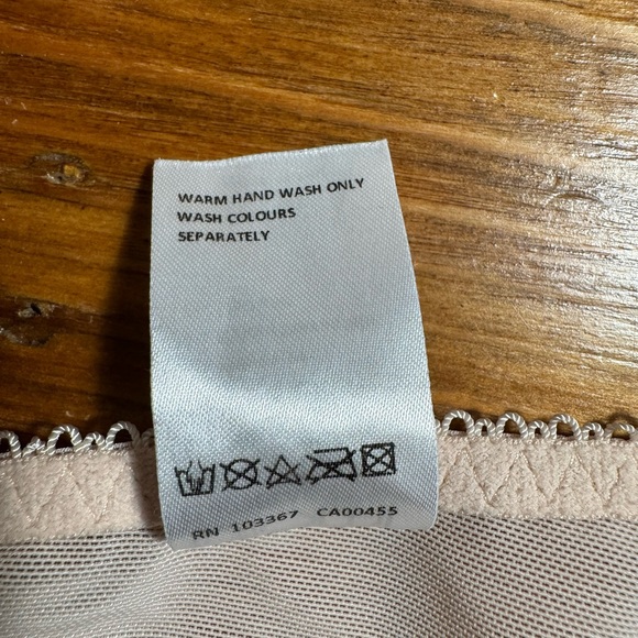 Elomi Cate Underwire Bra Full Cup Maximum Lift & Shape, Side Support, Latte 36G - Picture 9 of 12